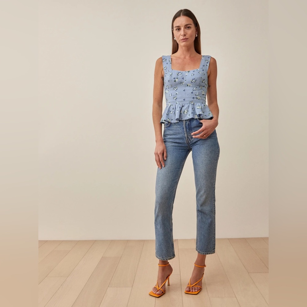 Reformation Jessy Linen Top in Mineral Daisy